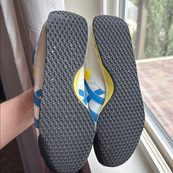 Vintage Onitsuka Tiger by Asics White and Blue Sneakers Classic Design - Picture 6 of 8